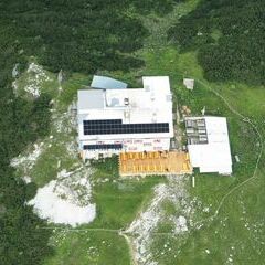 Flugwegposition um 11:30:18: Aufgenommen in der Nähe von Kapellen, Österreich in 2160 Meter
